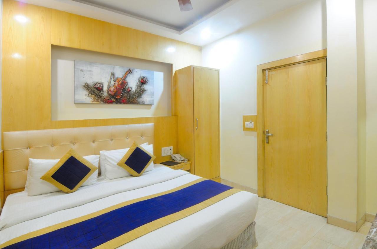 Hotel Prince Palace Deluxe - Paharganj - Нью-Дели Экстерьер фото