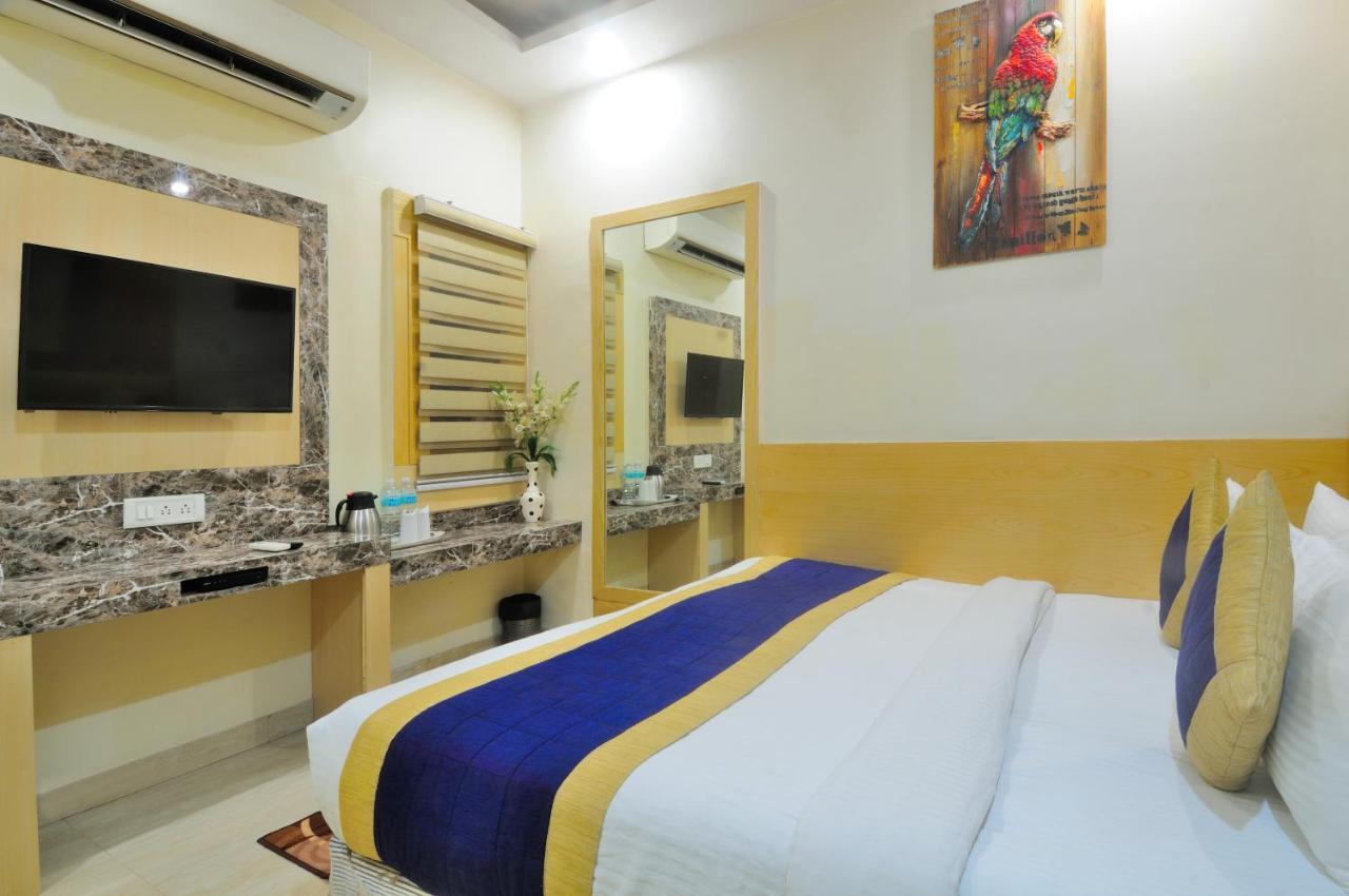 Hotel Prince Palace Deluxe - Paharganj - Нью-Дели Экстерьер фото